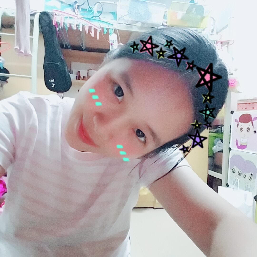 陈梓君